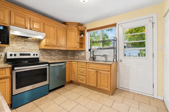 Photo 5 — 814 - 820 Av. Ponsard, Brossard