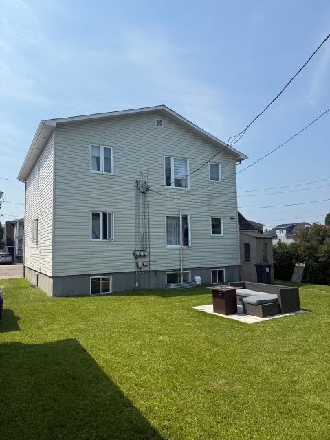 Face arrière — 3680 - 3684 Rue Notre-Dame, Saguenay