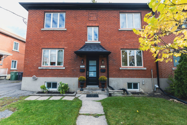 Façade — 650 - 650A 18e Avenue, Montréal