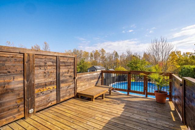 Terrasse — 5144 Rue Albani, Sherbrooke