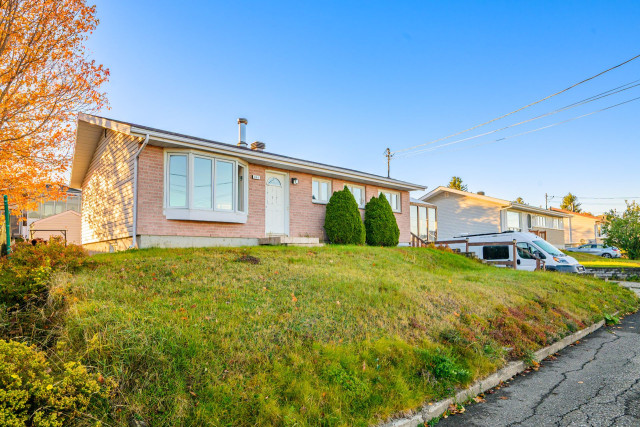 Façade — 867 Rue Arpin, Rimouski