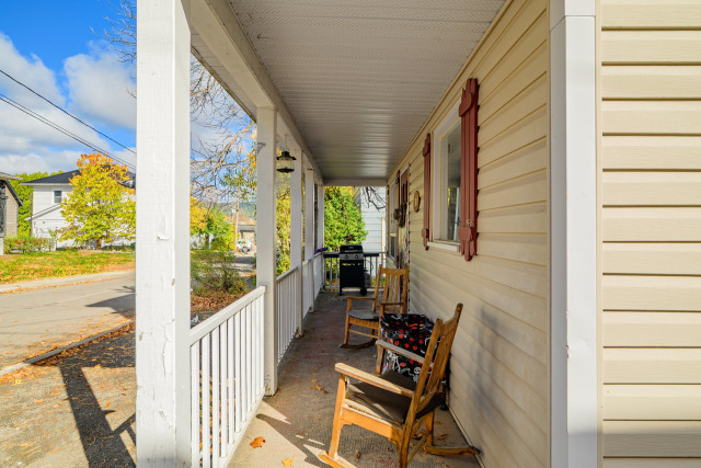Balcon — 10 - 10B Rue Bérubé, Témiscouata-sur-le-Lac