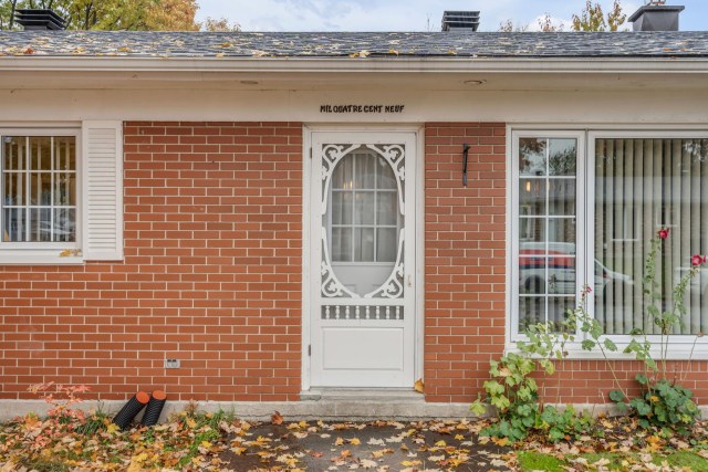 Façade — 1409 Rue Ste-Madeleine, L'Ancienne-Lorette