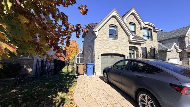 Photo 3 — 608 Rue Paillé, Laval