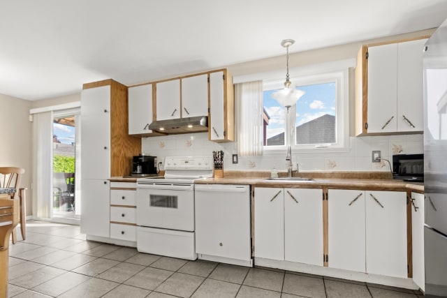 Photo 4 — 464 Av. Vernet, Québec
