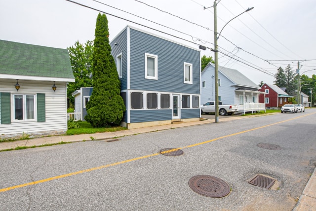 Façade — 409 Rue Principale, Baie-du-Febvre