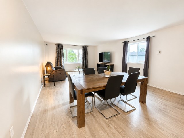 Salle à manger — 751 Rue du Parc, Saint-Honoré