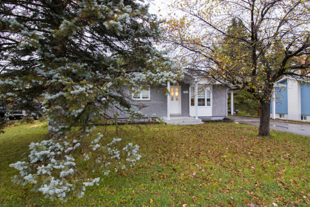 Façade — 783 Rue De Quen, Saguenay