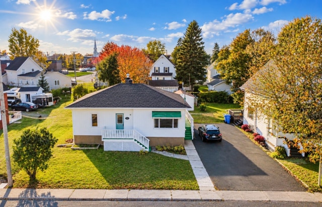 Vue d'ensemble — 544 Av. de l'Hôtel-de-Ville, Chandler