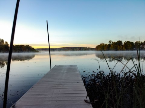 Accès au plan d'eau