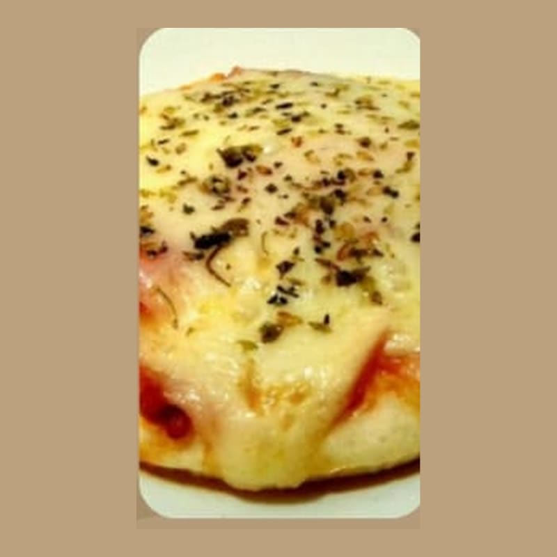 Pizzeta de jamón y muzzarella
