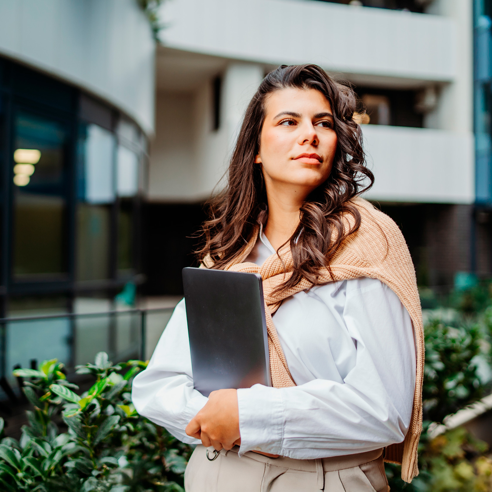 Curso Universitario de Toma de decisiones y Estrategia Empresarial 