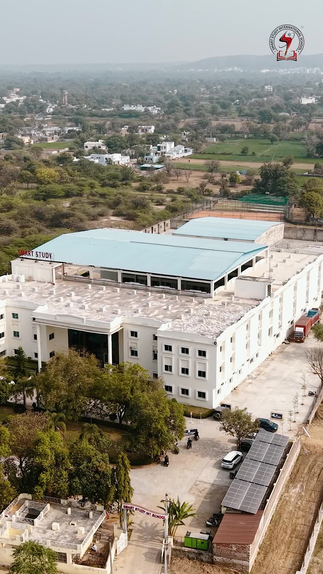 A Day at Campus — still 05