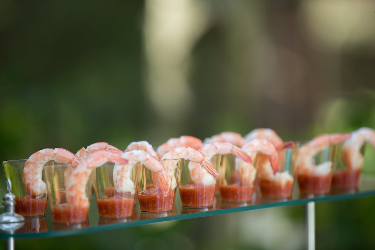 Photo by Sebastian V.: https://www.pexels.com/photo/cups-of-shrimps-with-pastes-583880/