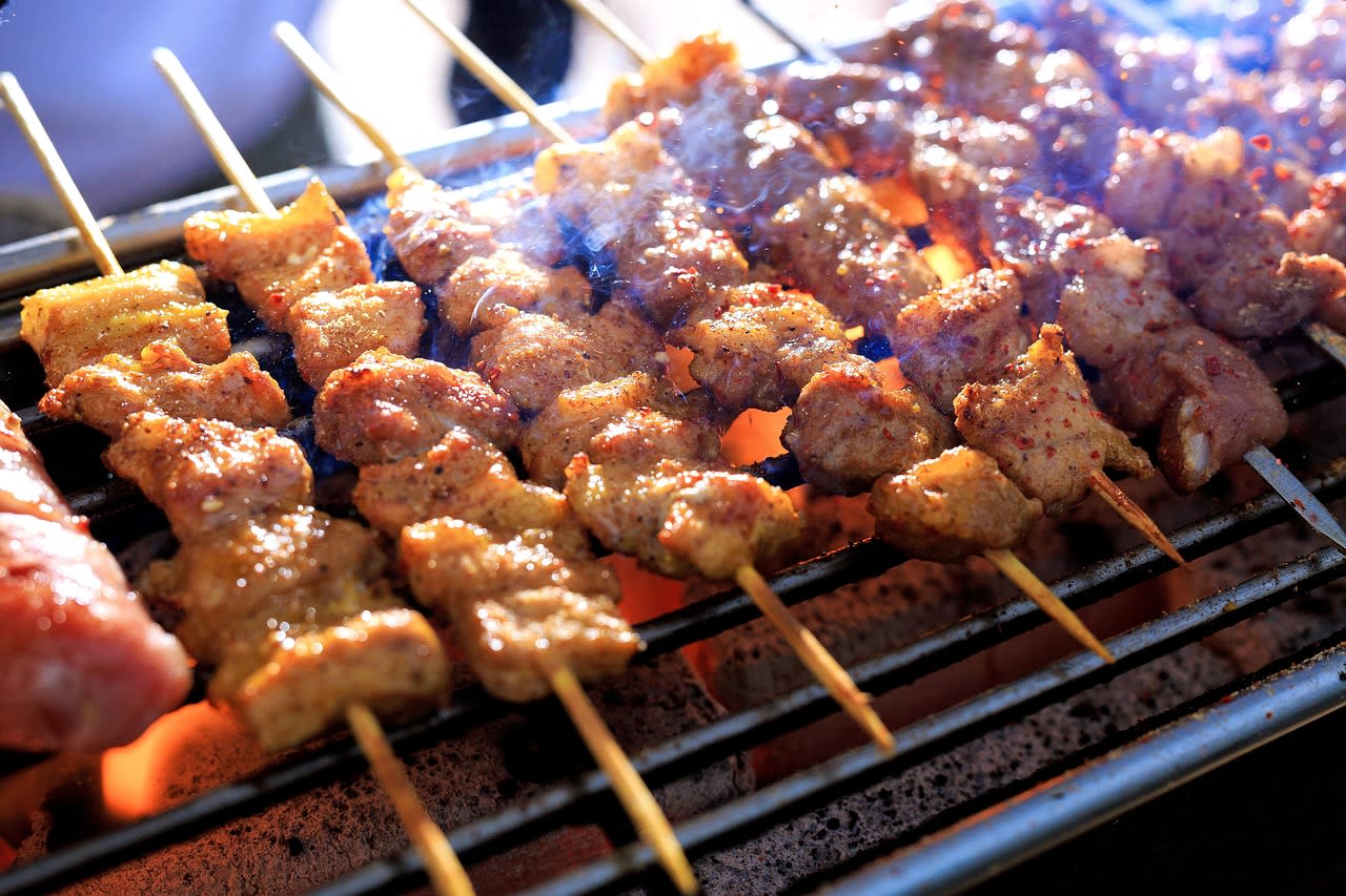 Image by Văn Nguyễn from Pixabay https://pixabay.com/photos/barbecue-bbq-meat-skewers-6875418/ 