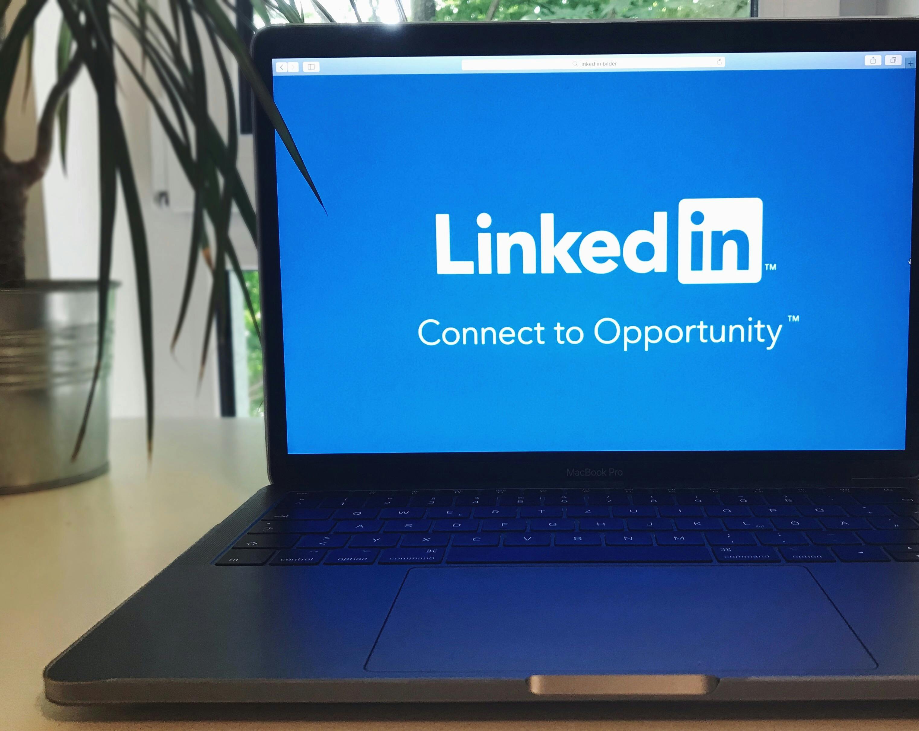 https://www.pexels.com/photo/linkedin-logo-on-laptop-screen-1083792/