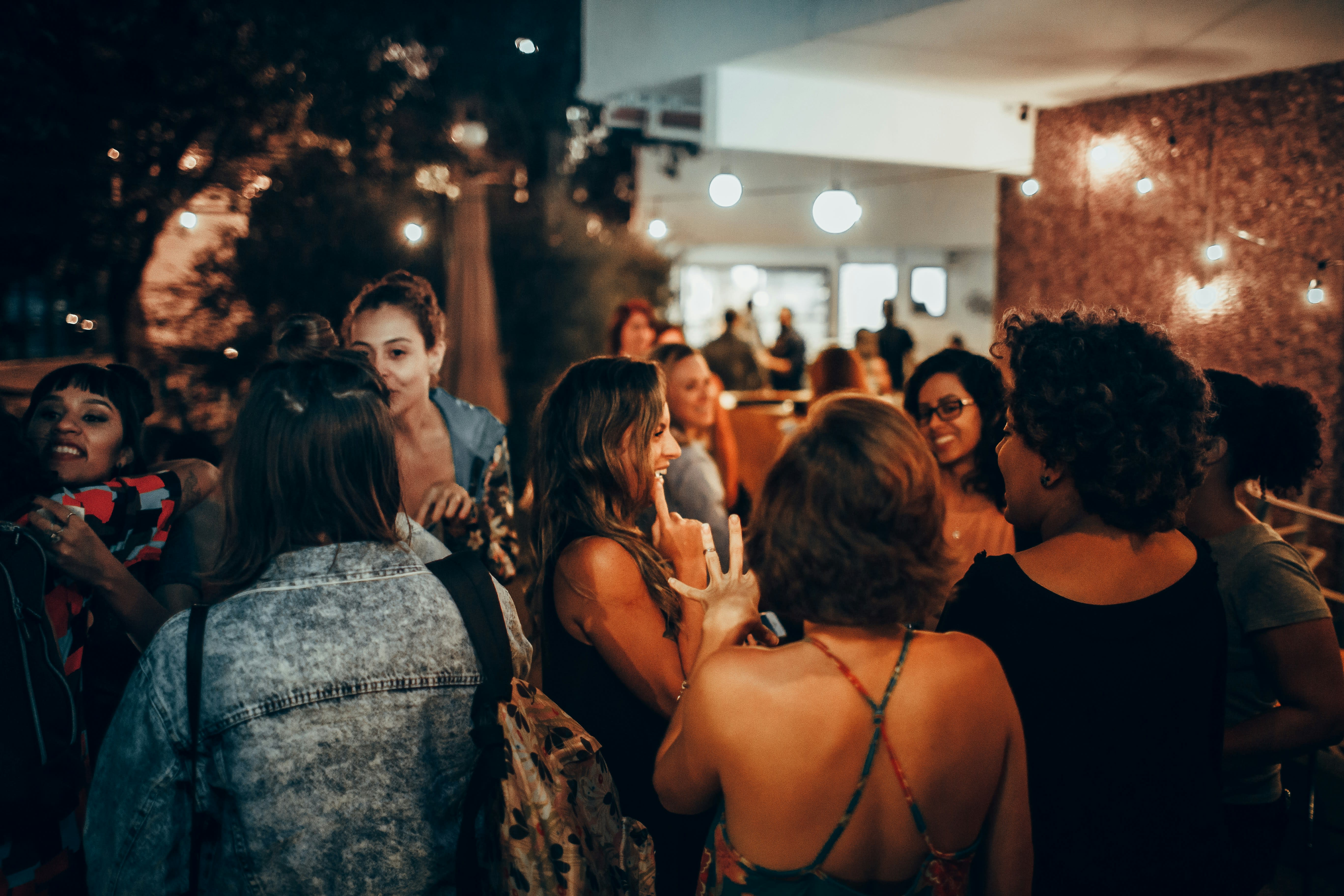 https://unsplash.com/photos/people-in-a-concert-during-night-time-vF9VUTTlmoI