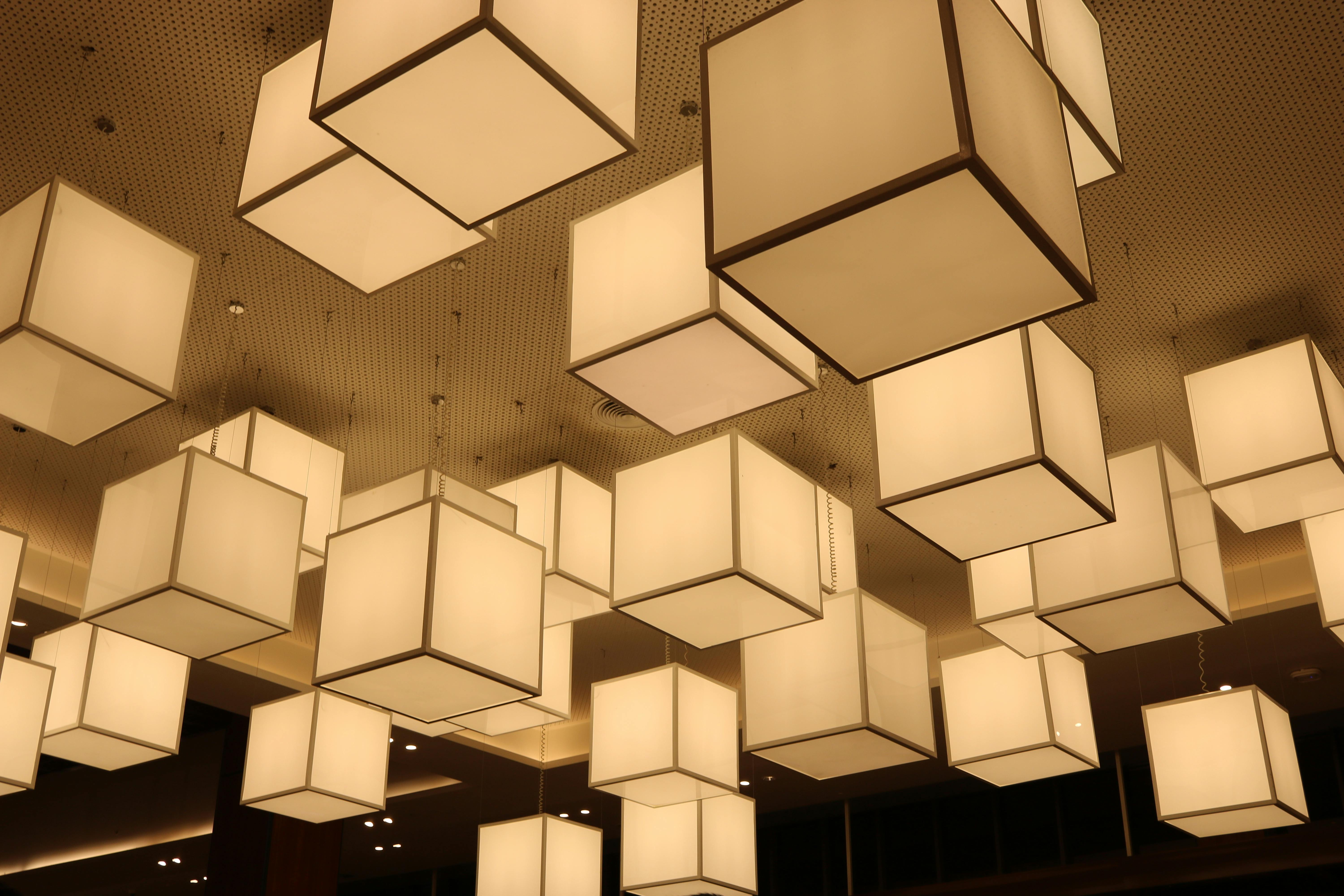 https://www.pexels.com/photo/decorative-geometric-lamps-14186868/