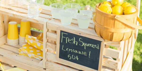 neighborhood lemonade stand