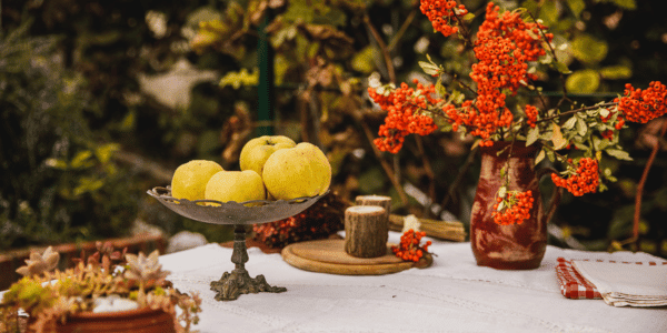 fall table outside