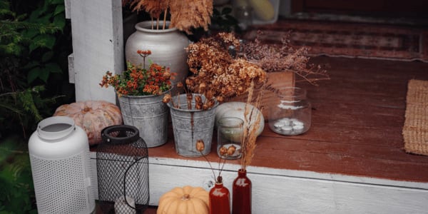 vintage fall porch decor