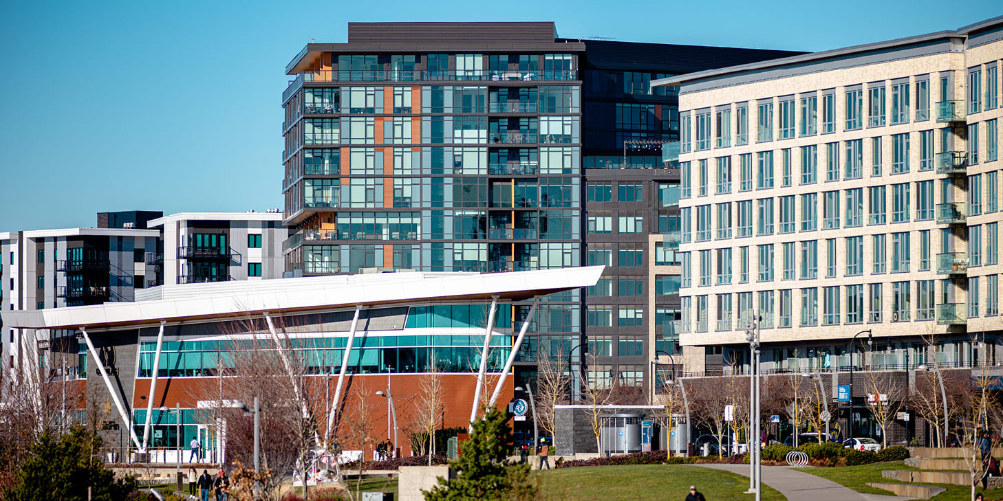  A sunny day on the Vancouver waterfront
