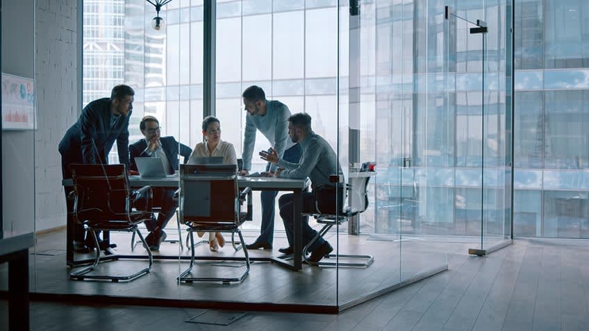 manufacturing board of directors weighing in on the best finance and accounting outsourced companies