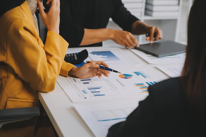 finance and accounting outsourcing staff working for company overseas