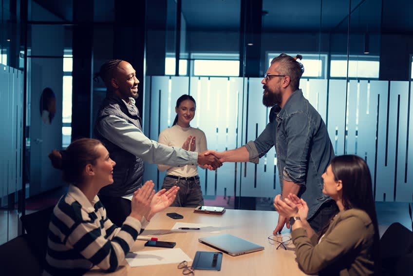 new CFO meeting with the rest of his accounting team on a process improvement onboarding meeting