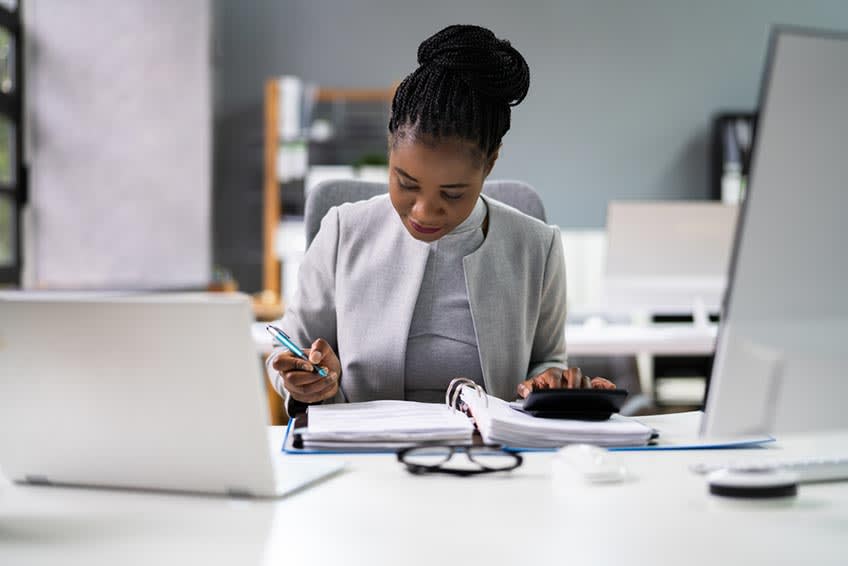 Accounting director checking accounts payable balances