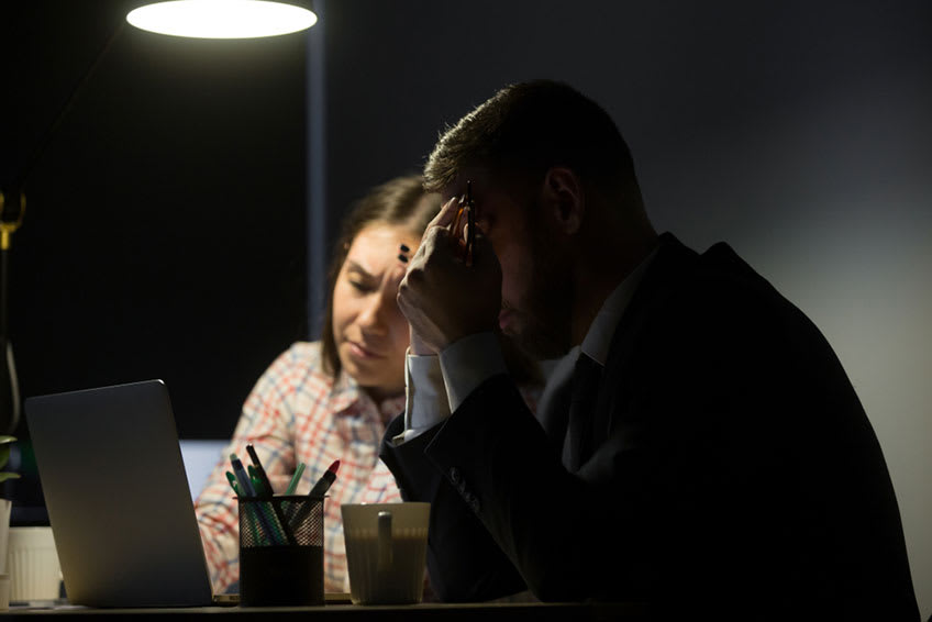 Leadership team working with bad outsourcing company overseas on a different time zone