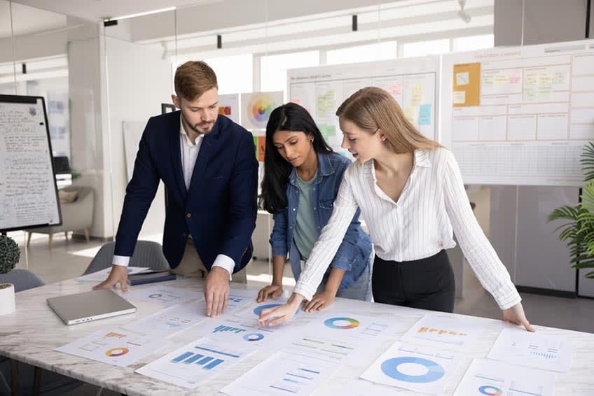 FP&A team analyzing quarter results