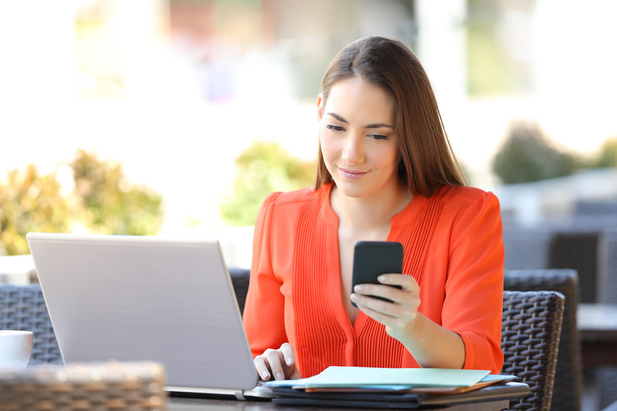 California behavioral health EHR: entrepreneur talking on the phone