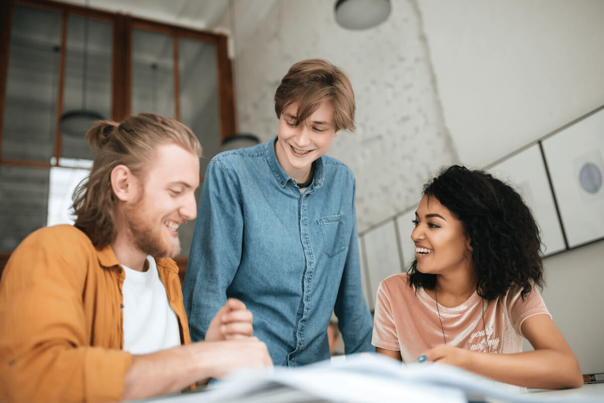 Timekeeping systems: group of employees working together