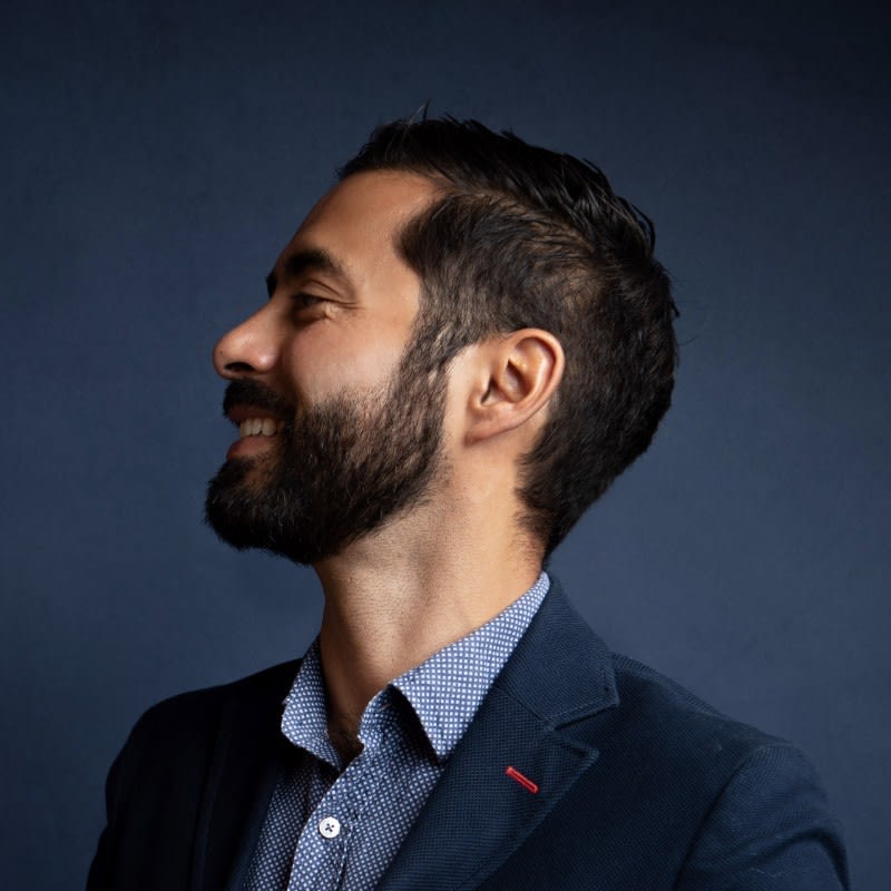 Headshot of Emilio Morales
