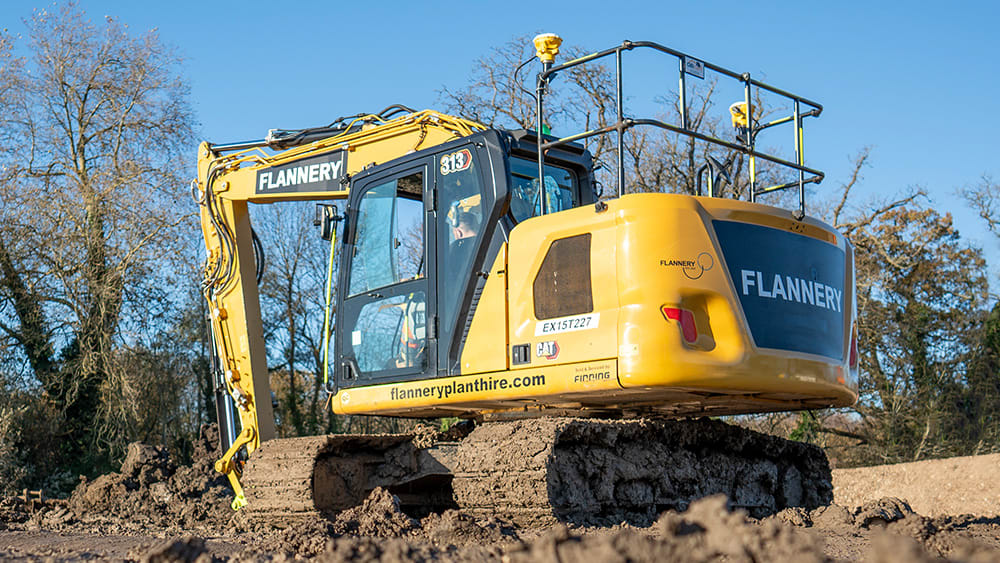 Excavator with Trimble Earthworks