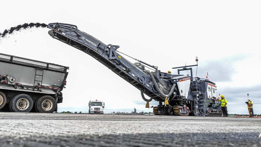 Mill with Trimble Roadworks