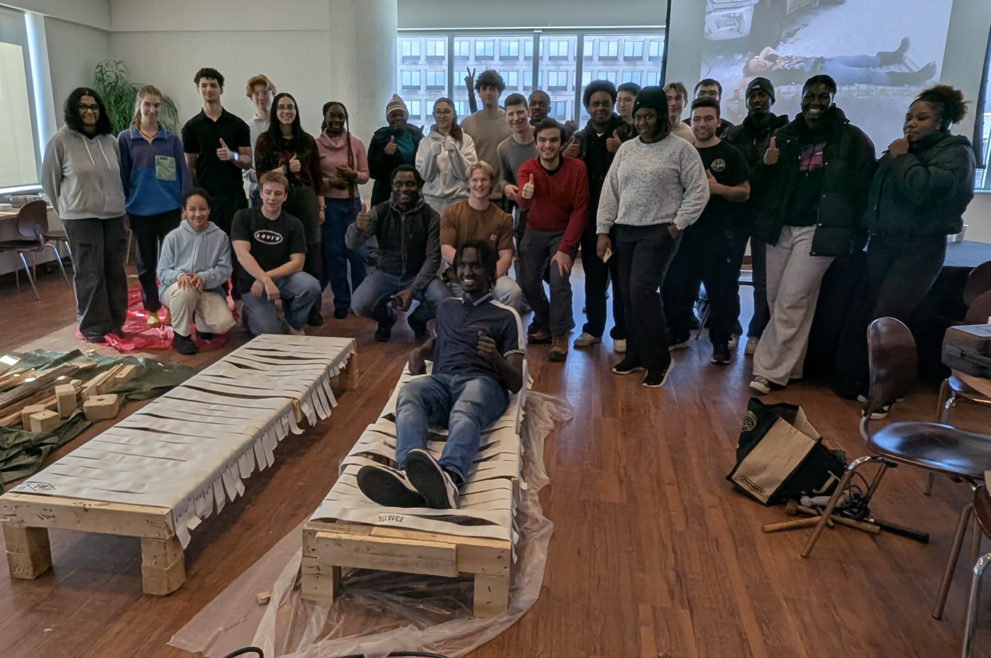 During a worskhop with the Upcycling club, participants built colts with old fire hoses.