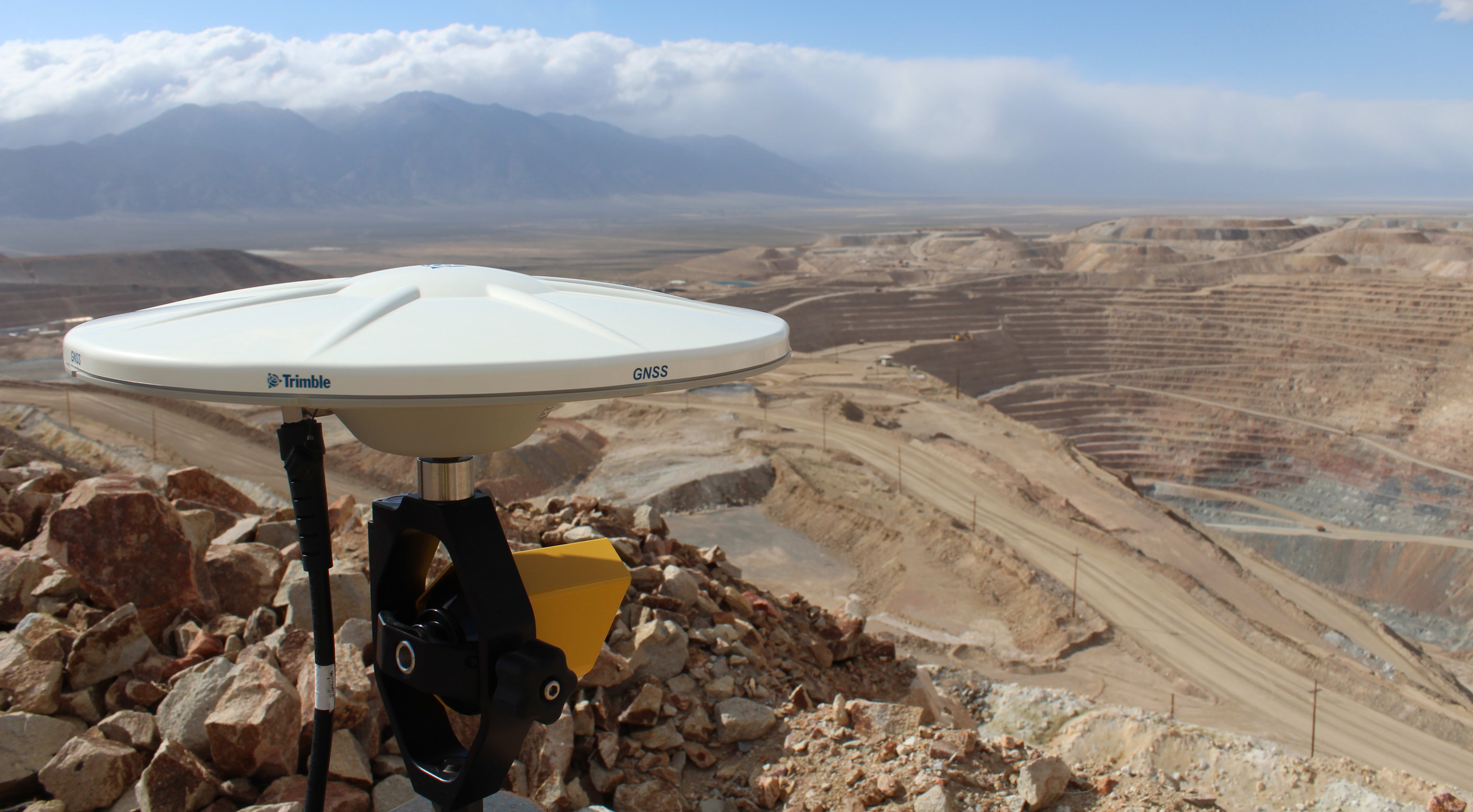 open-pit-mine-trimble-solutions