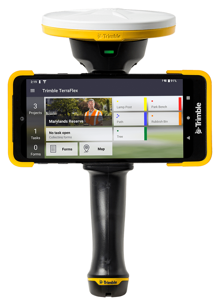 Trimble HPS2 handle mounted with a Trimble TDC6 data collector running Trimble TerraFlex software