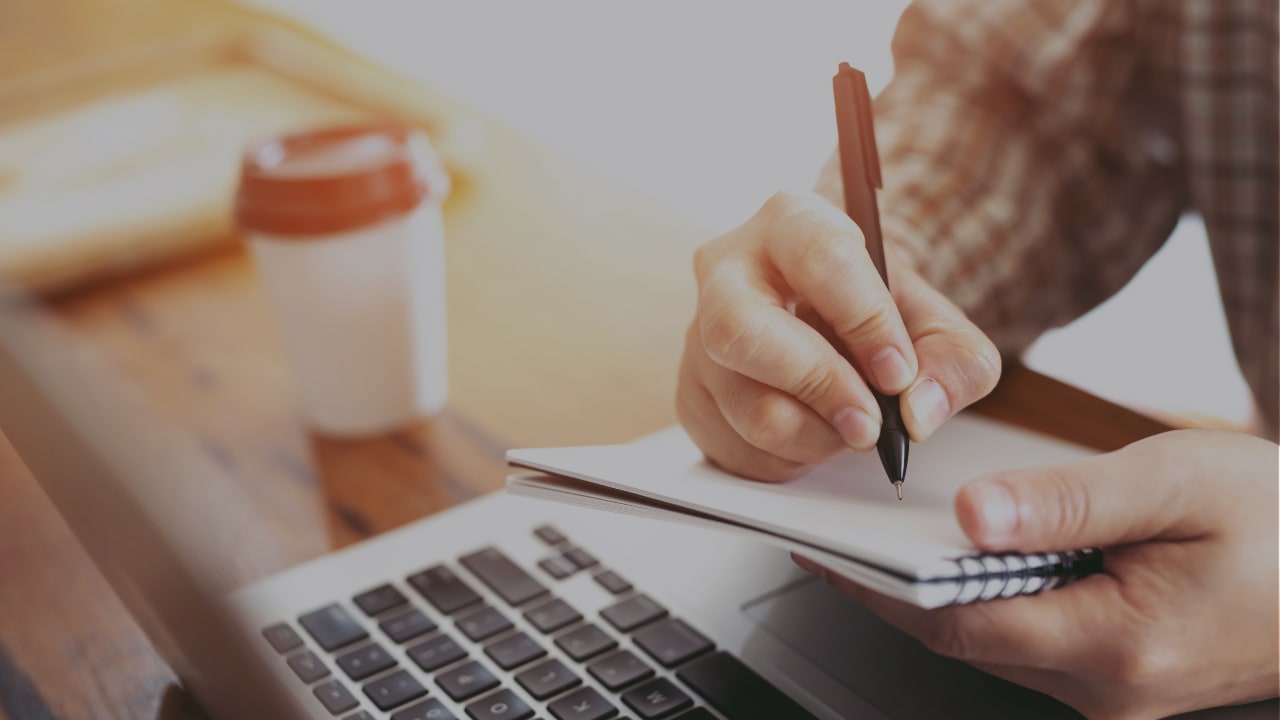 Instructor-Led Training vs. ALH Premium: Which Learning Option Is Right for You?