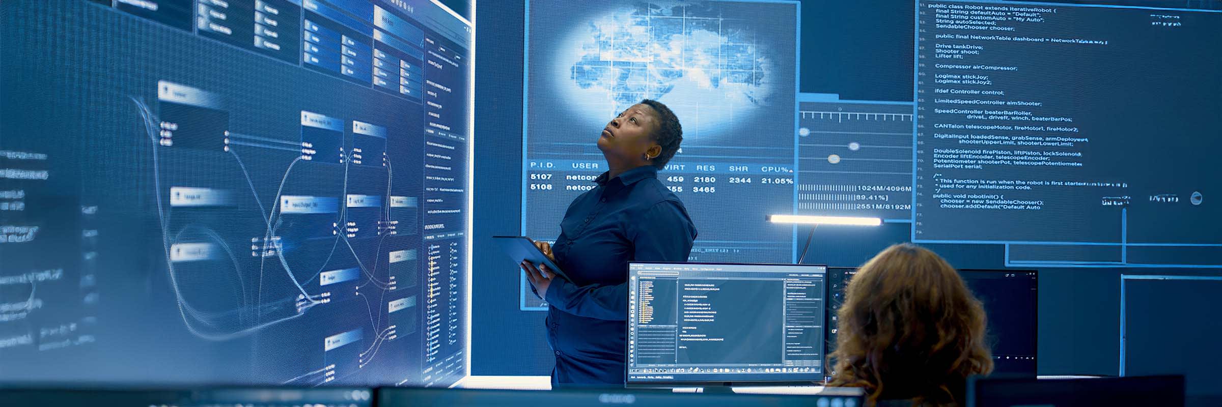 Employee using Bell SASE solution.