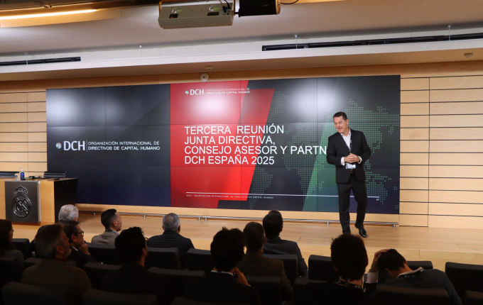 DCH confía en la UFM para el desarrollo de la experiencia central de su junta directiva 2025, con más de veinticinco directores de RR. HH. de grandes empresas españolas