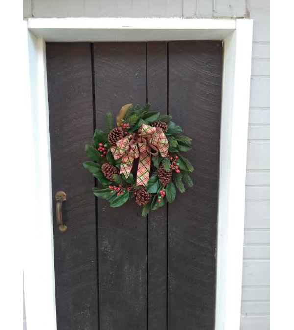 BEAUTIFUL CHRISTMAS WREATH (SILK)