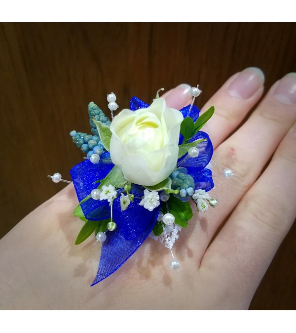 Corsage Ring