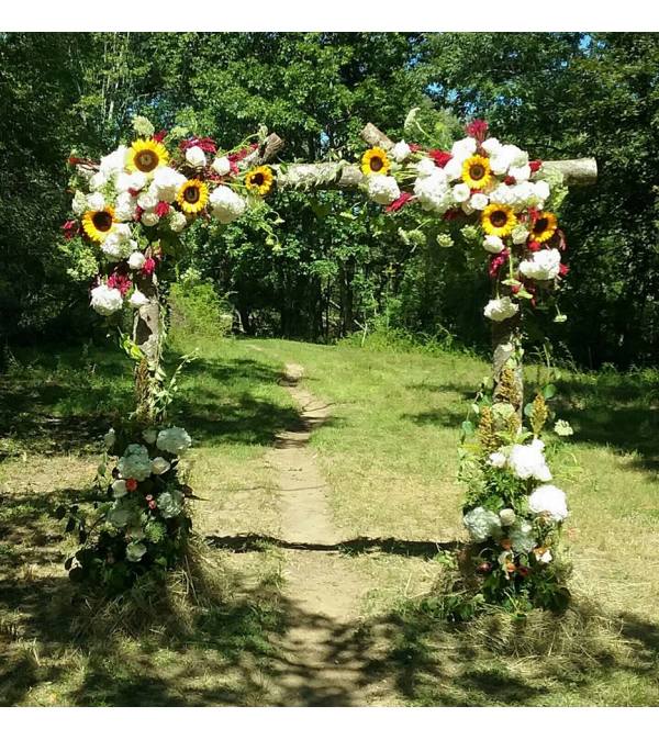WEDDING ARCH
