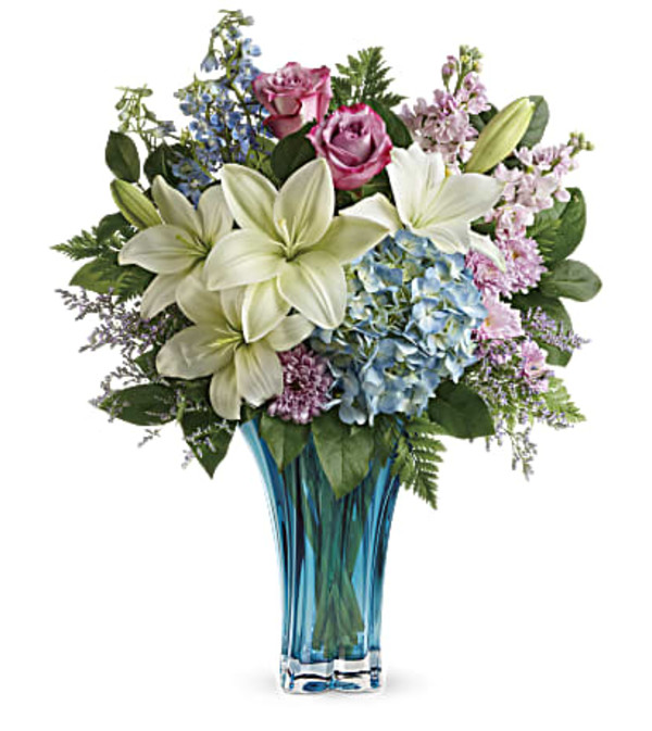 Telefloras Heart's Pirouette Bouquet