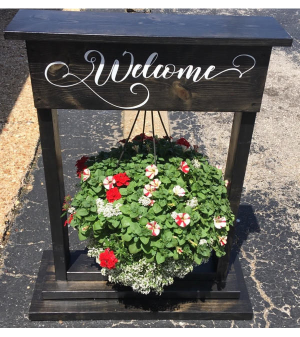 HANGING BASKET WELCOME SIGN