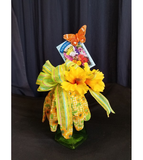Garden Basket Green Glove Vase