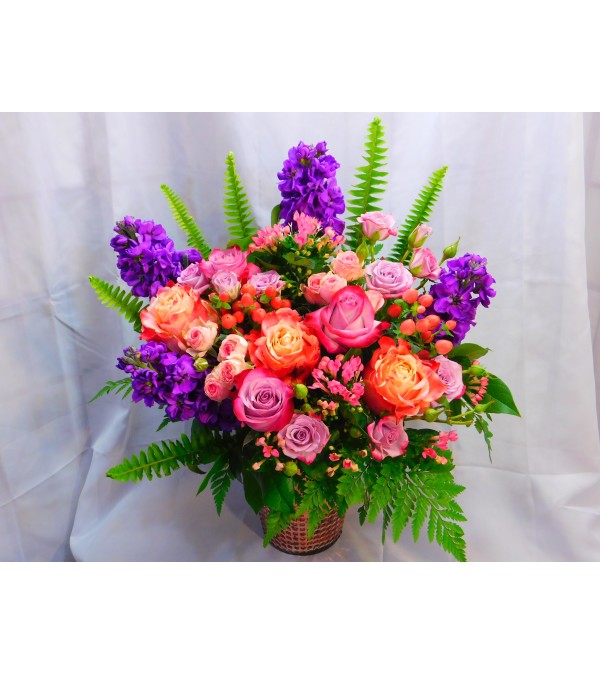Rose Gold Vase Garden
